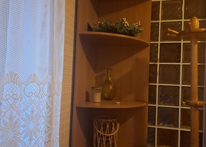 Grajewo ogłoszenia: Sprzedam regał narożny i szafę do przedpokoju